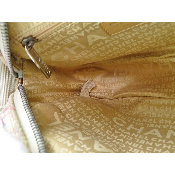 CHANEL Multicolor Tweed Crossbody Bag - Picture 10 of 15